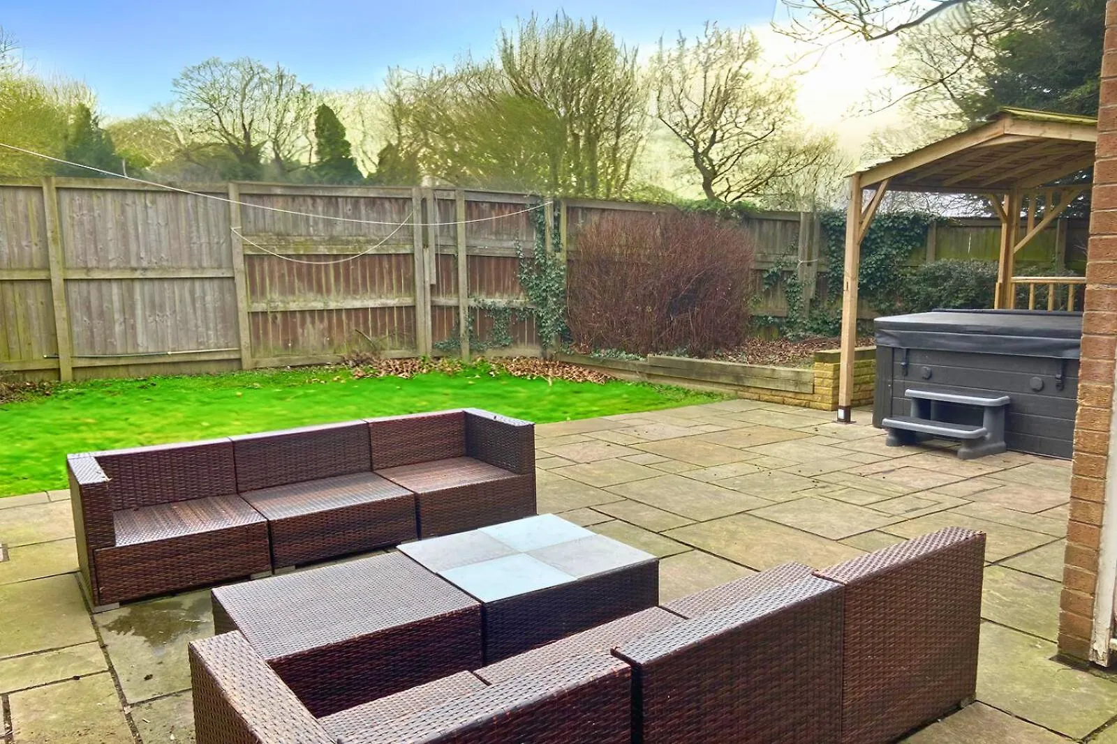 Villa Hot Tub, Pool Table, Log Burner Leeds  Leeds (West Yorkshire)